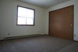 Cat Friendly 2 Bedroom Upper Apartment Available Now!