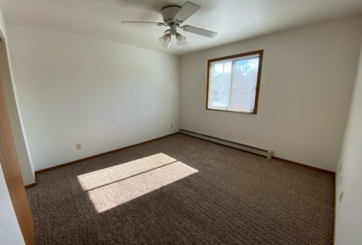 Pet Friendly 2 Bedroom Lower Apartment Available May 1st!
