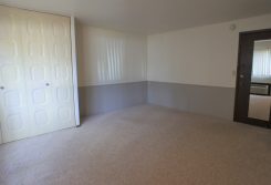 Clean, Affordable Studio Apartment Available!