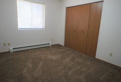 3 Bedroom Apartment with a Garage Available!