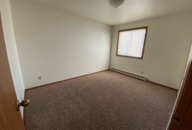 Pet Friendly 2 Bedroom Apartment Available!