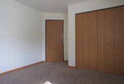 2 Bedroom Apartment with 1 Car Attached Garage Available!