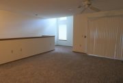 Pet Friendly Upper 2bed/2bath Apartment Available Now!
