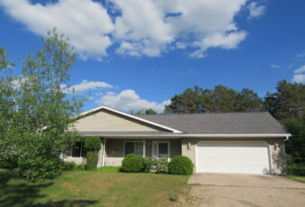 Private Waupaca Townhouse